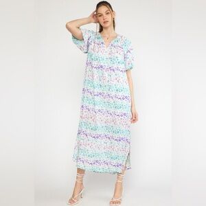 🆕 Entro Colorblock animal print v-neck puff sleeve maxi dress